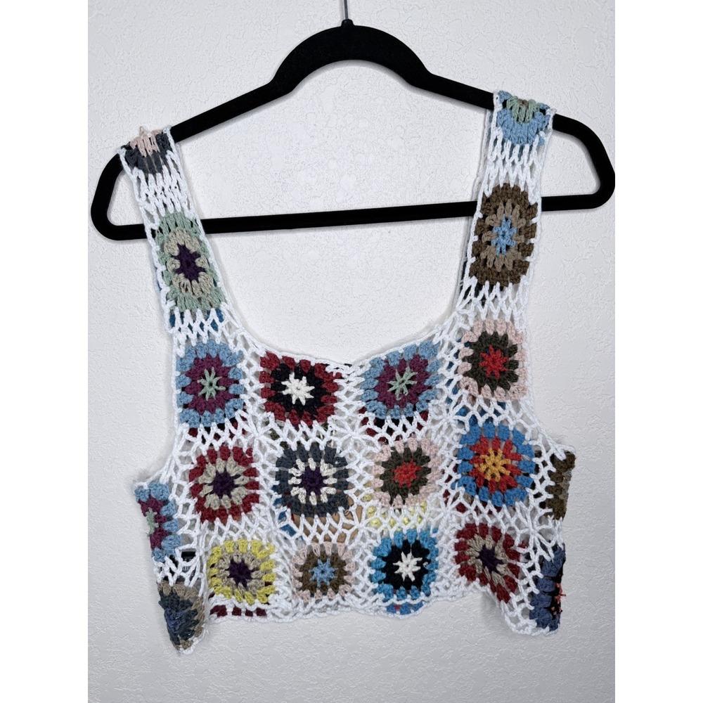 Hand Made Top Womens L Floral Granny Square Crochet Crop Hippie Festival NWT - Picture 3 of 12